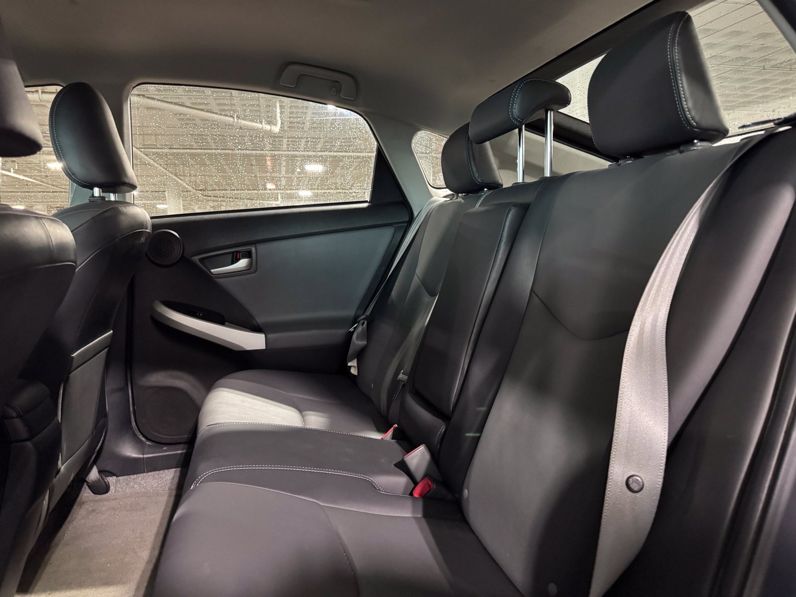 Used 2012 Toyota Prius Four FWD image 31