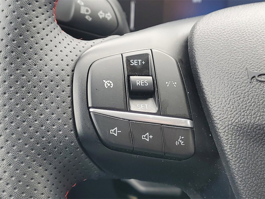 Used 2023 Ford Escape ST-Line image 20