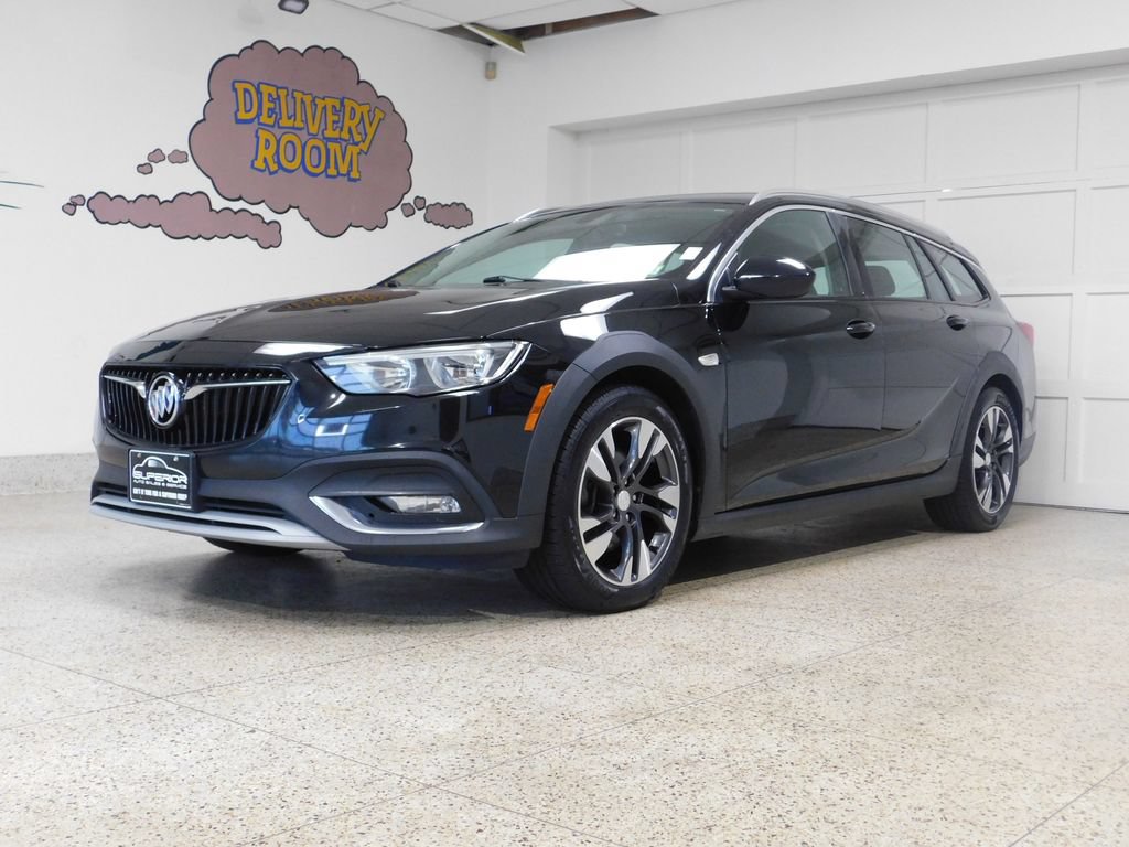 Used 2018 Buick Regal Preferred w/ Sights and Sounds Package