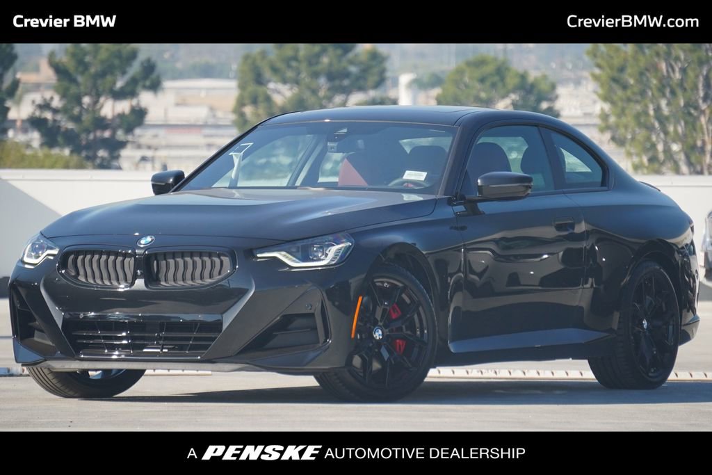 Used 2025 BMW 230i xDrive Coupe w/ M Sport Package AWD/4WD image 1