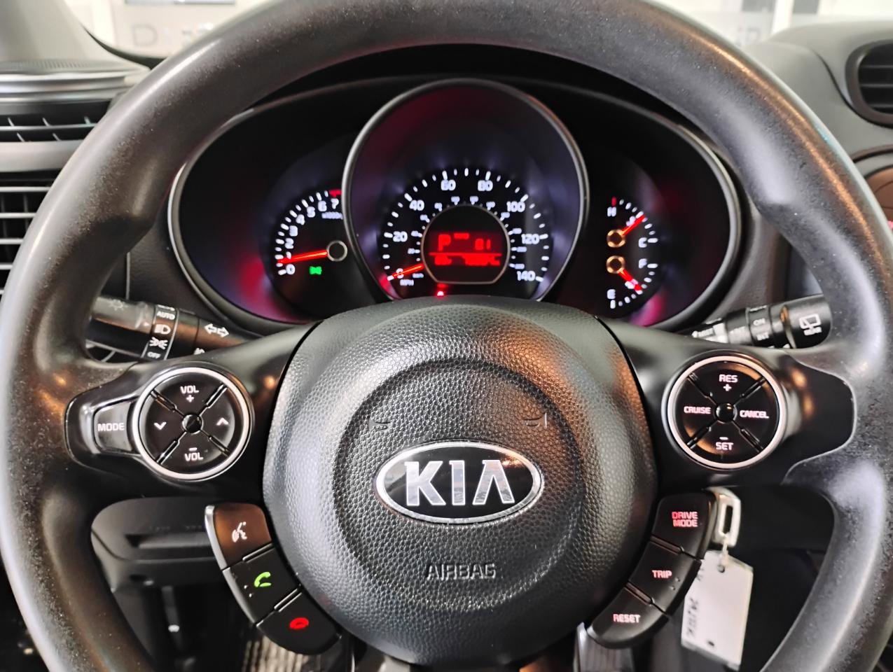 Used 2019 Kia Soul + FWD image 14