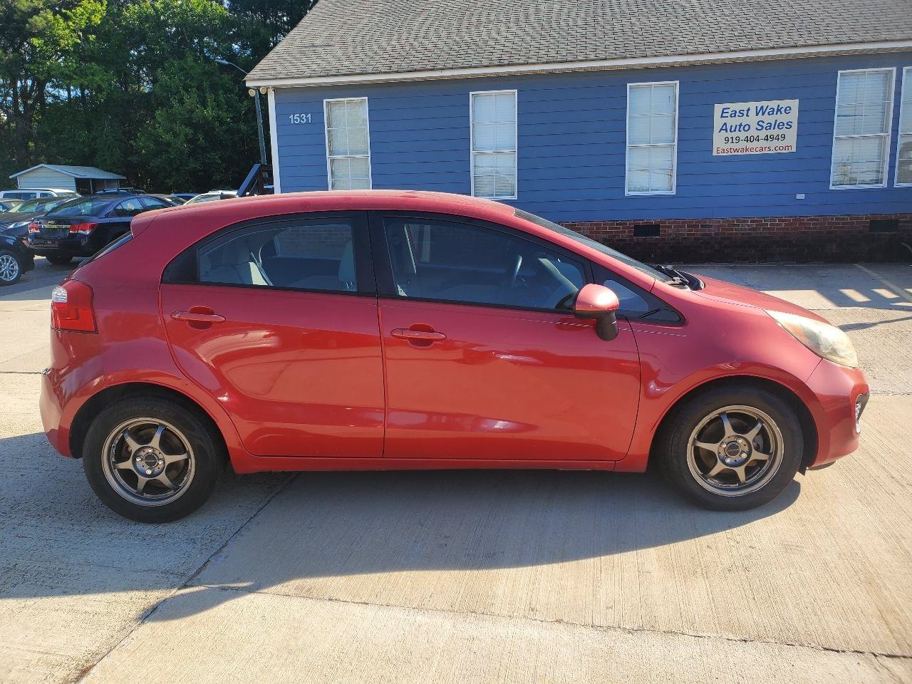 Used 2013 Kia Rio LX w/ PWR Pkg FWD image 4