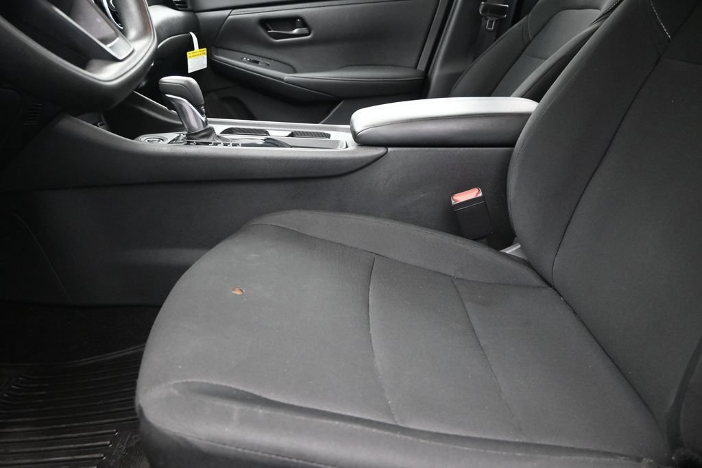 Used 2024 Nissan Sentra S FWD image 13