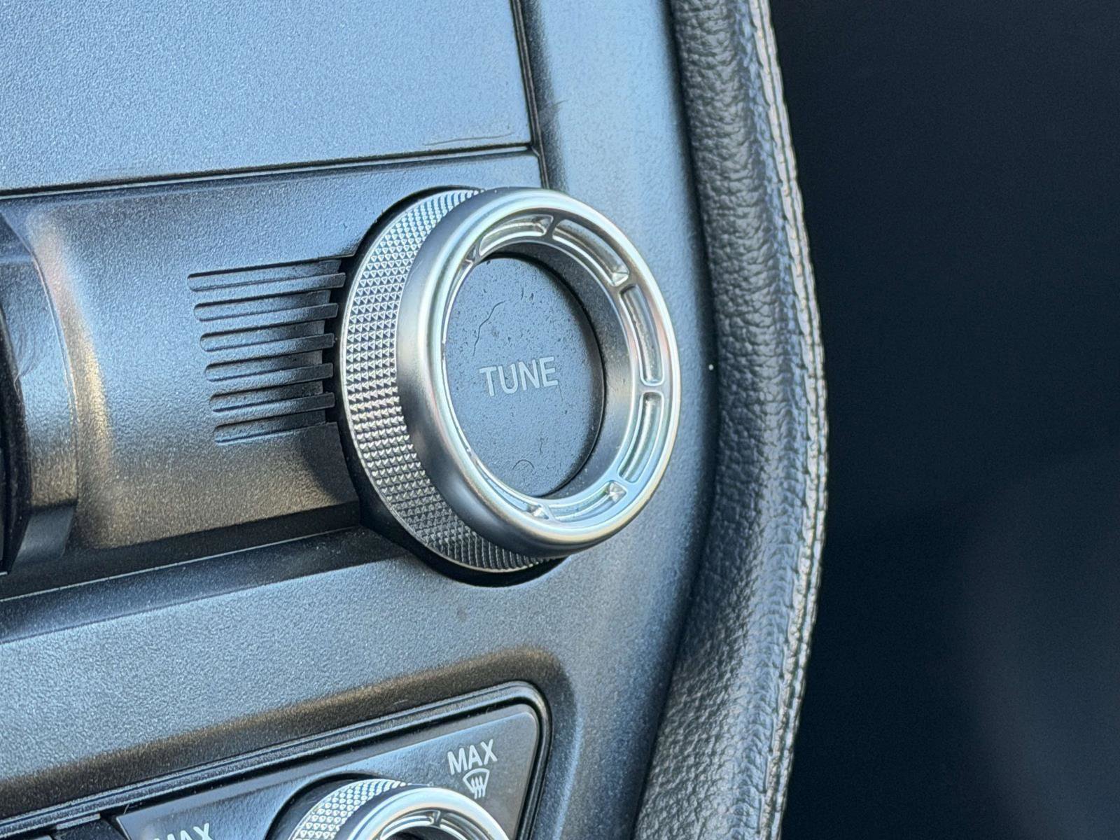 Used 2019 Ford Mustang Coupe w/ Black Accent Package image 28