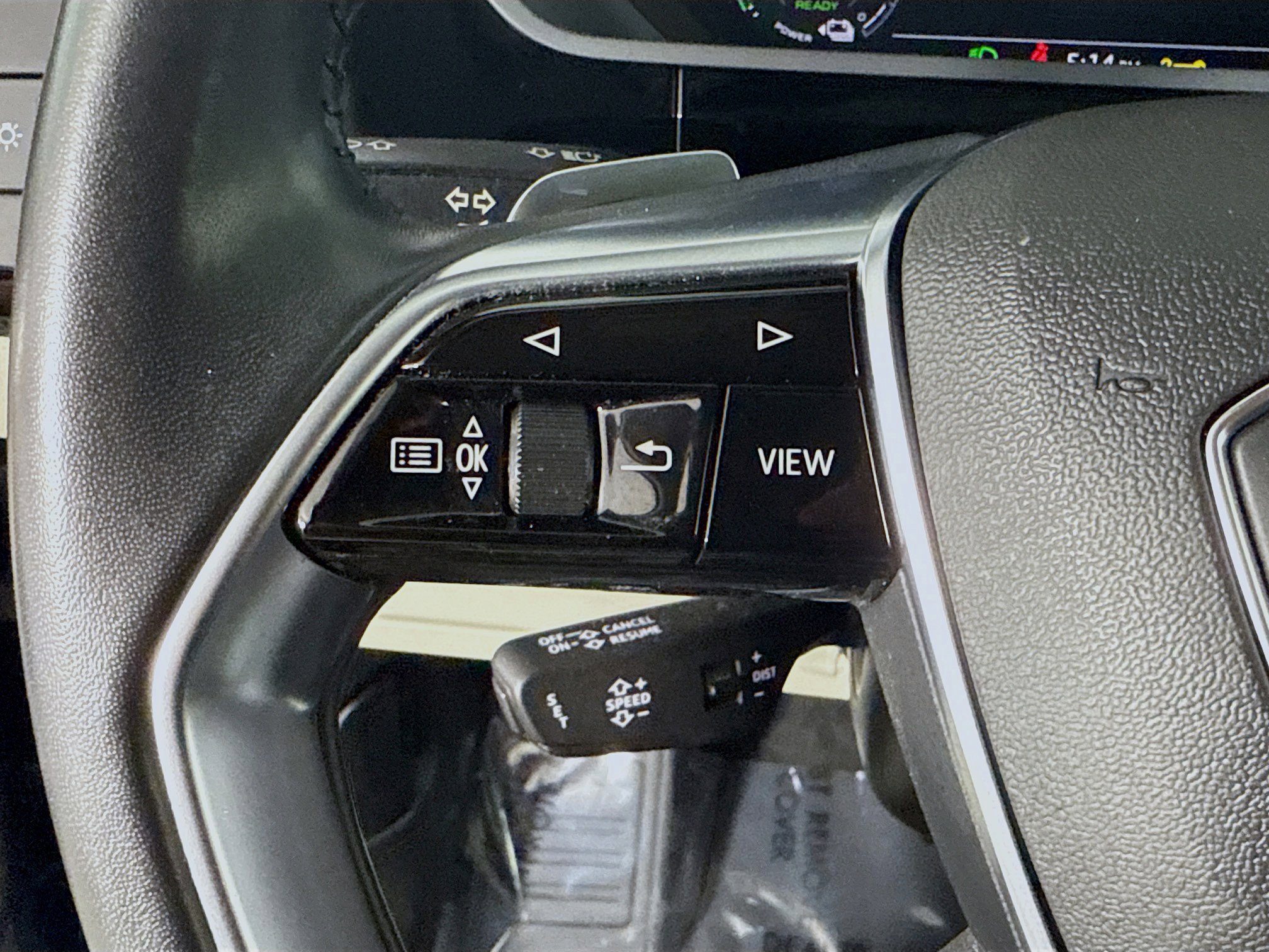 Used 2019 Audi e-tron Prestige w/ Prestige Package image 14