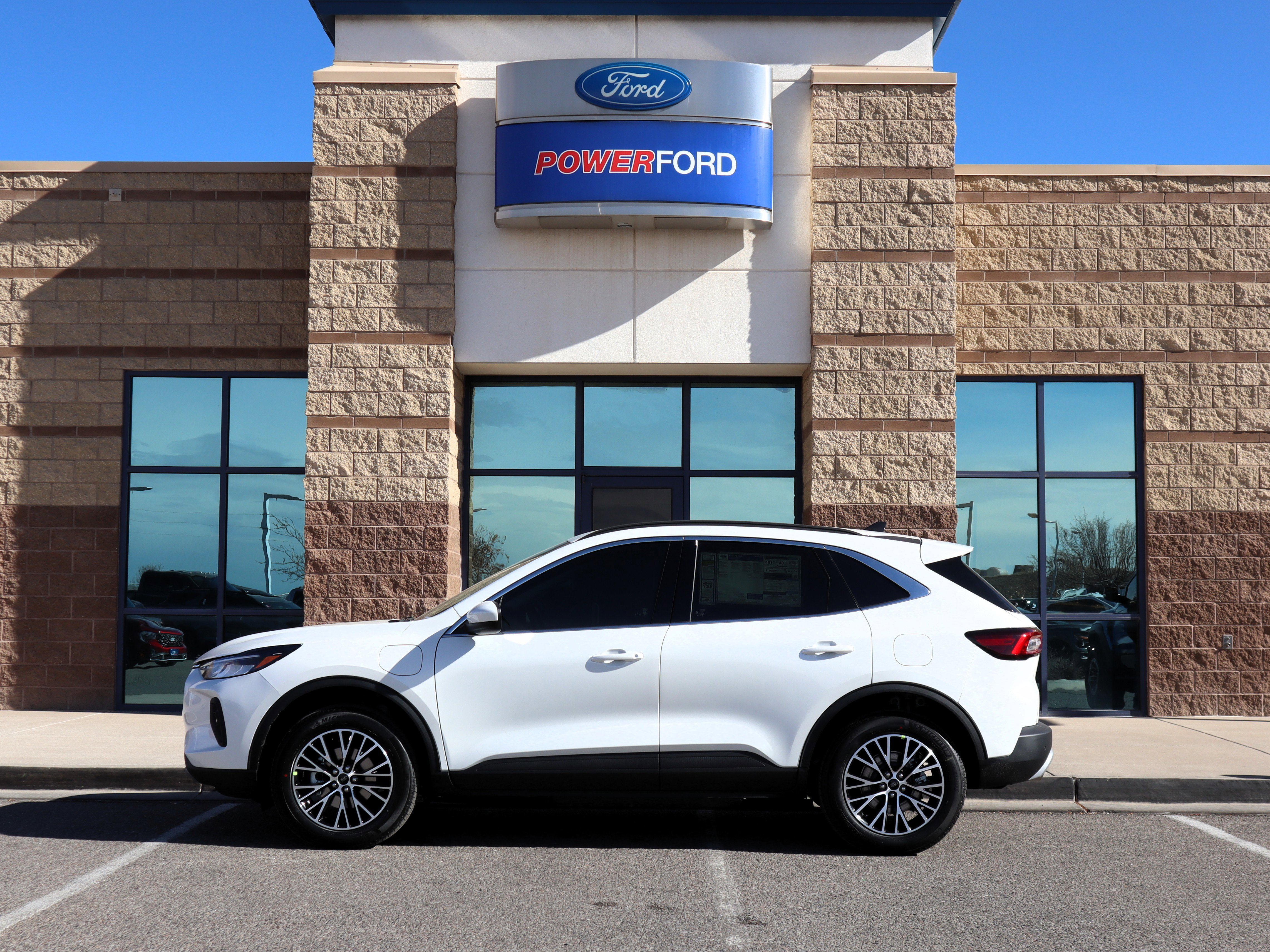 New 2026 Ford Escape SE image 9