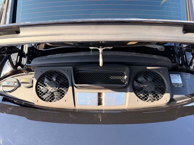 Used 2015 Porsche 911 Turbo S image 11