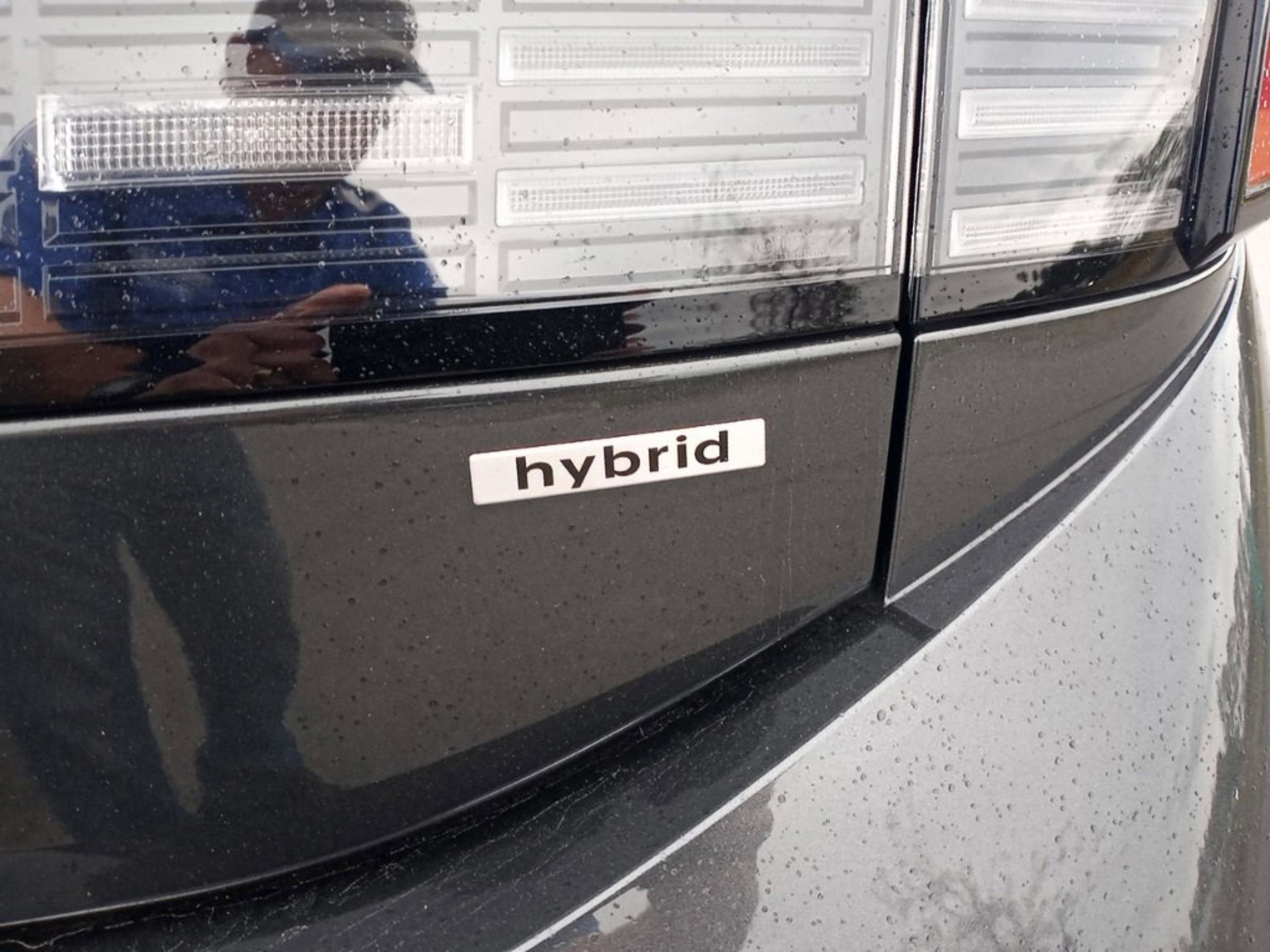 Used 2025 Hyundai Sonata Limited image 35