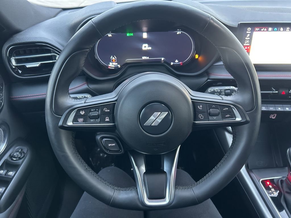 Used 2024 Dodge Hornet GT image 22