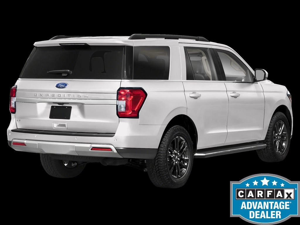 Used 2024 Ford Expedition XLT RWD image 2