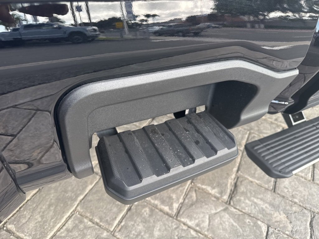 Used 2026 Ford F450 Platinum image 8