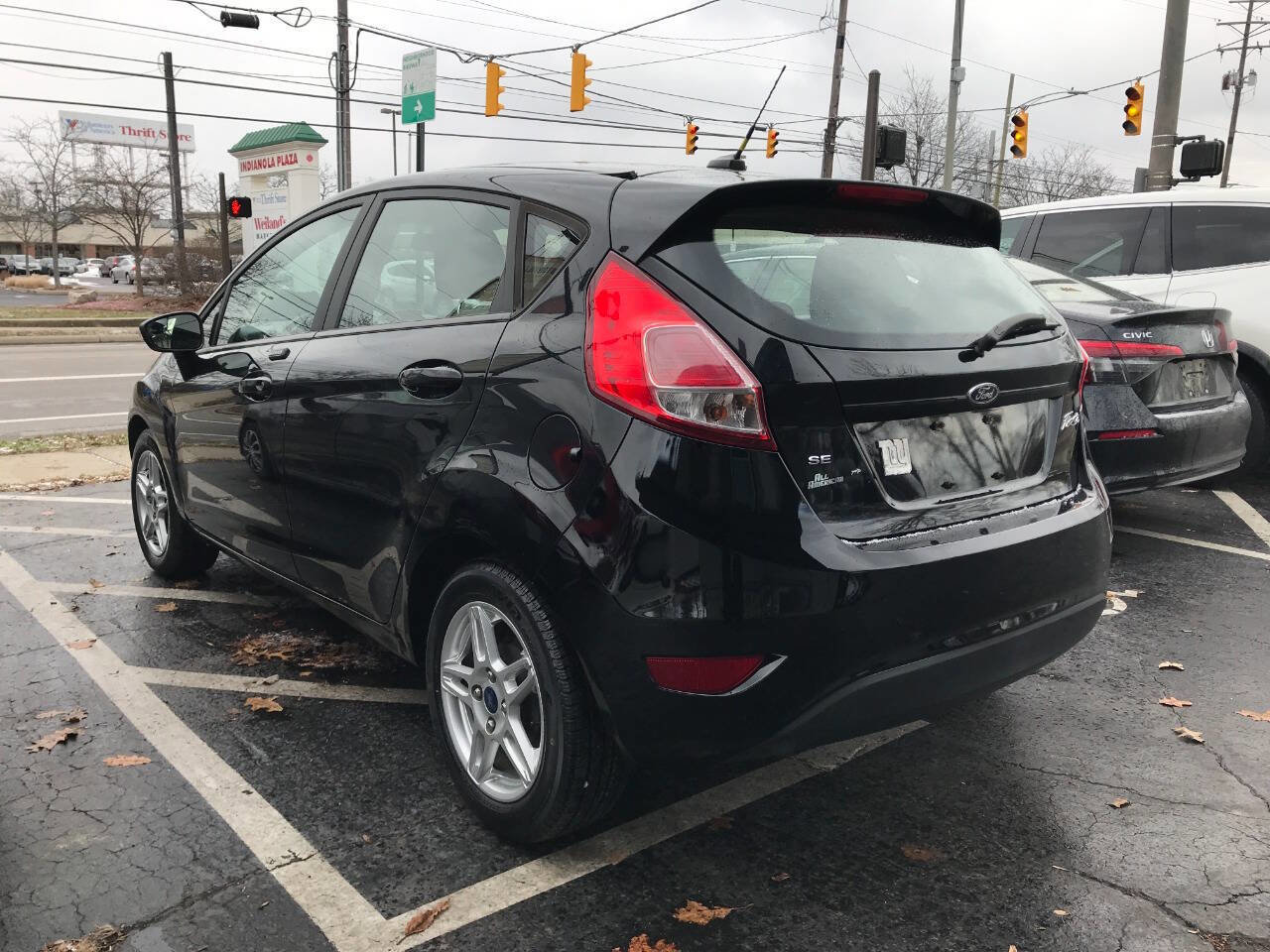 Used 2017 Ford Fiesta SE w/ Cold Weather Package image 5
