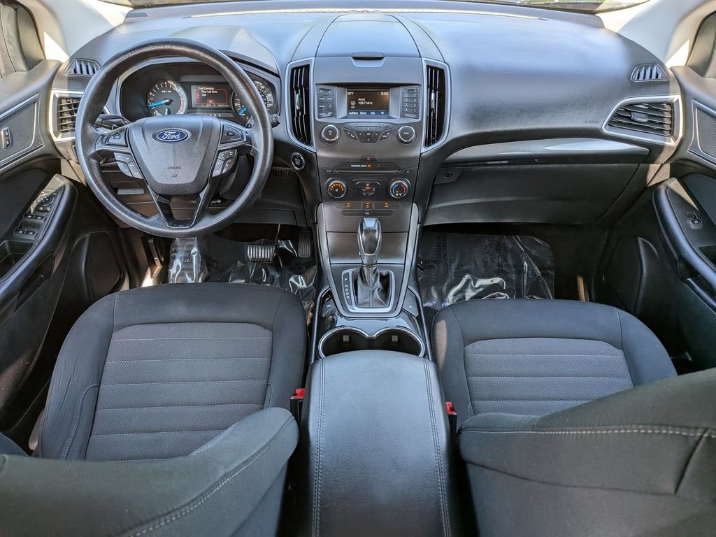 Used 2017 Ford Edge SE FWD image 5