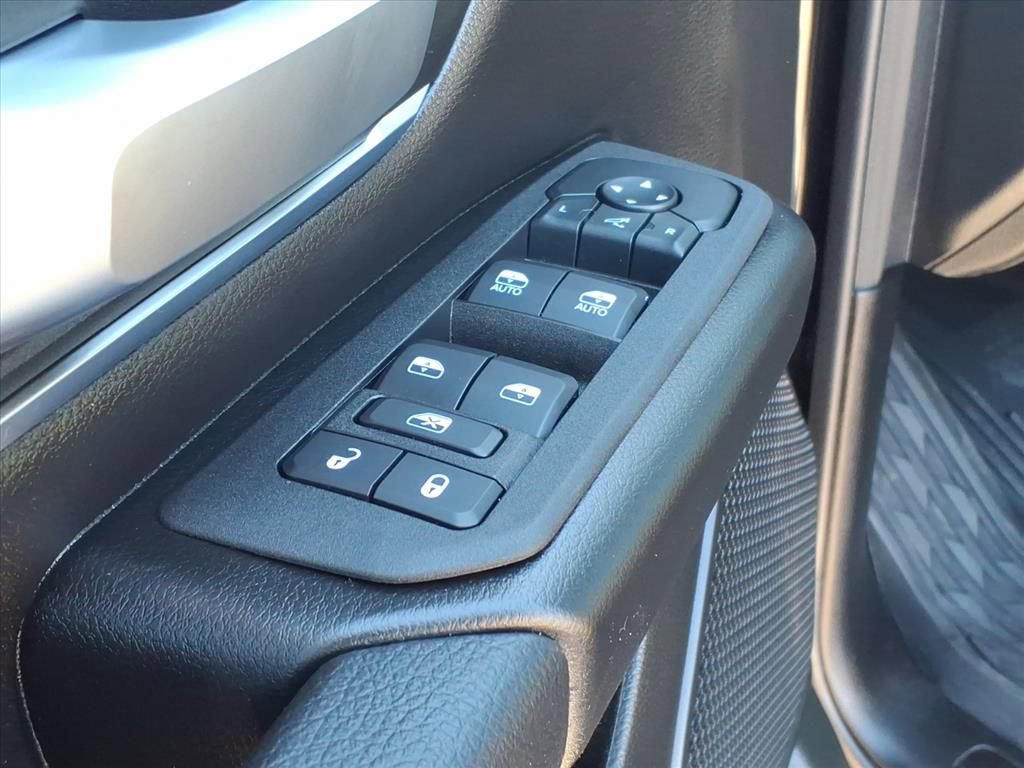 Used 2026 RAM 1500 Big Horn AWD/4WD image 4