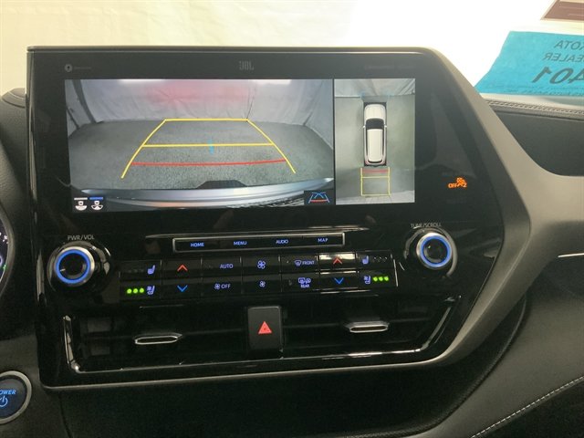 Used 2020 Toyota Highlander Limited AWD/4WD image 36