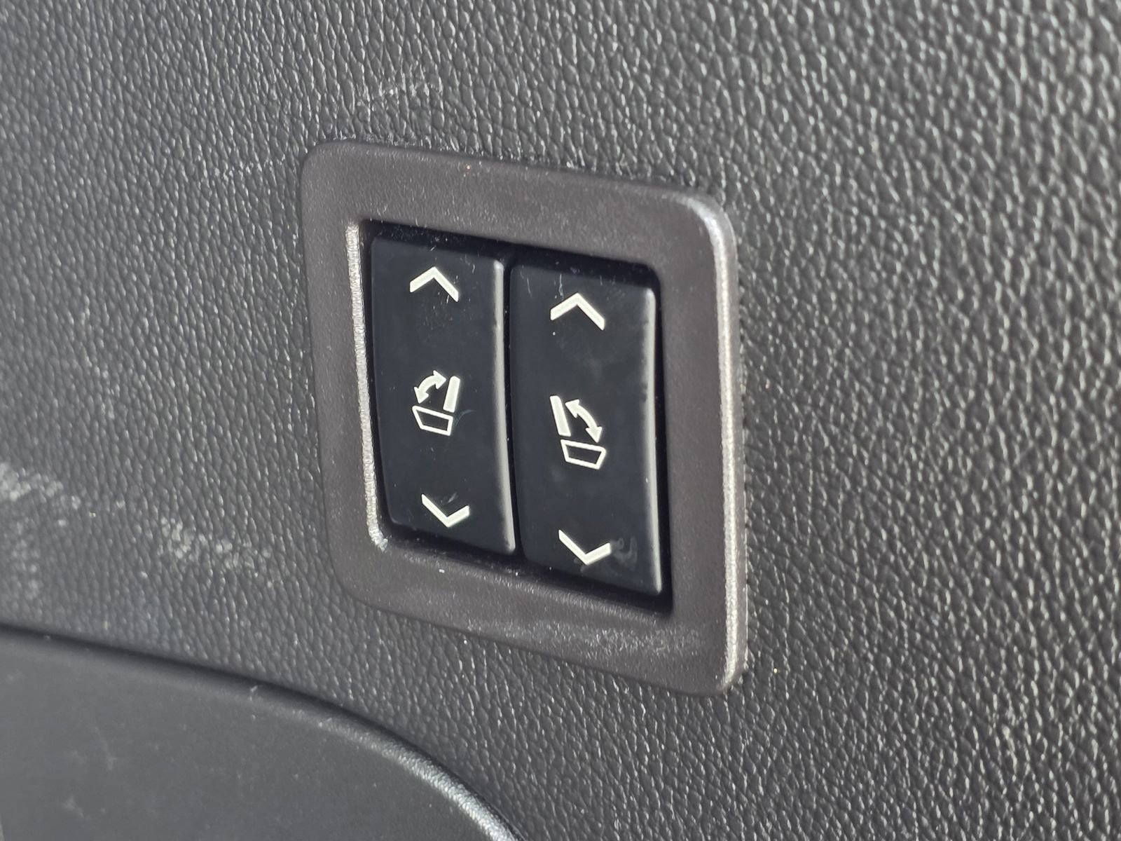 Used 2019 Cadillac Escalade 2WD image 20