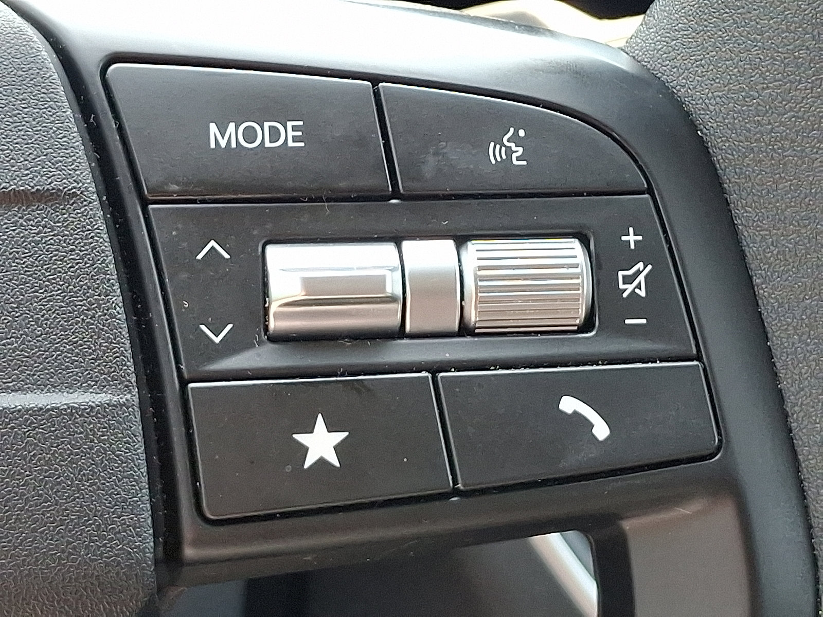 Used 2025 Kia K4 FWD image 22