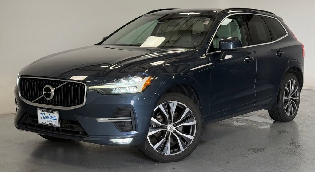 Used 2022 Volvo XC60 B5 Momentum w/ Climate Package