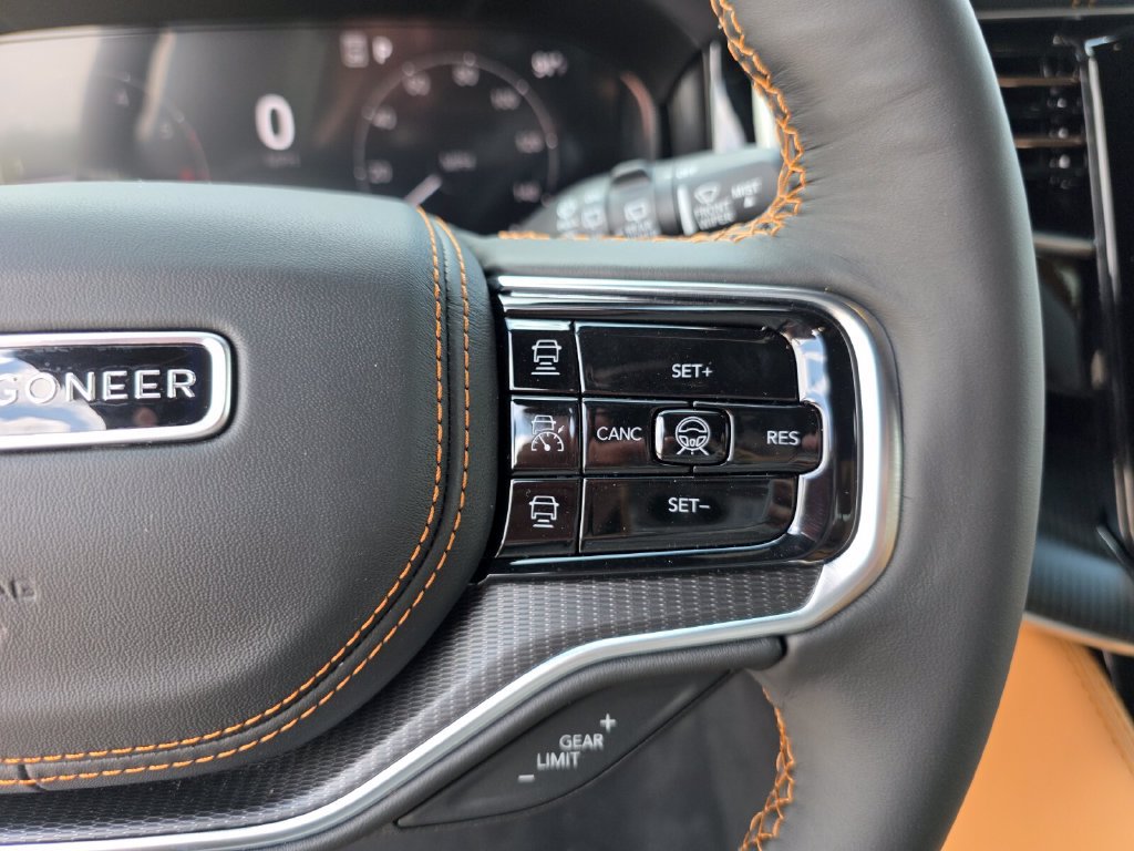New 2026 Jeep Grand Wagoneer Summit AWD/4WD image 36
