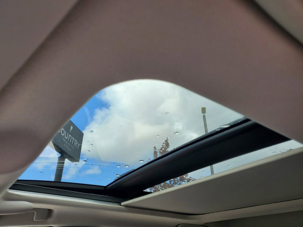 New 2026 Nissan Kicks SV w/ SV Premium Package image 16