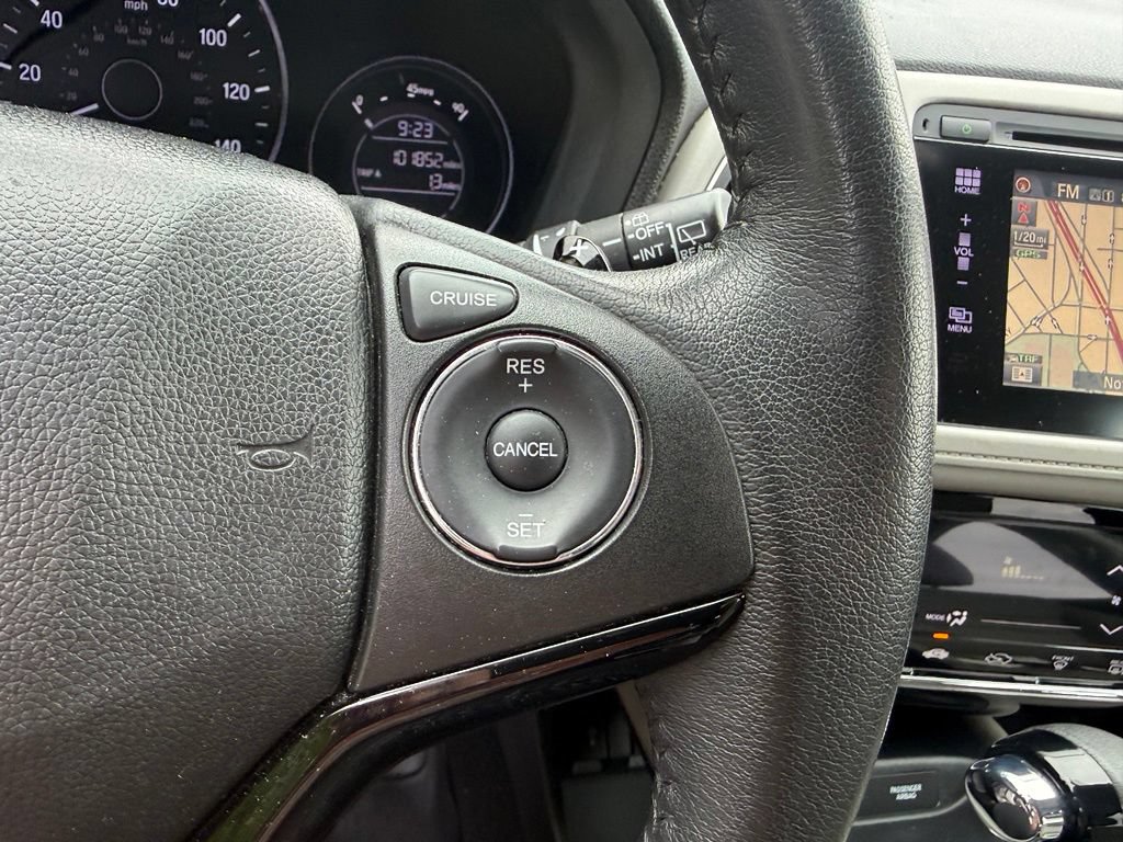 Used 2017 Honda HR-V EX-L image 28
