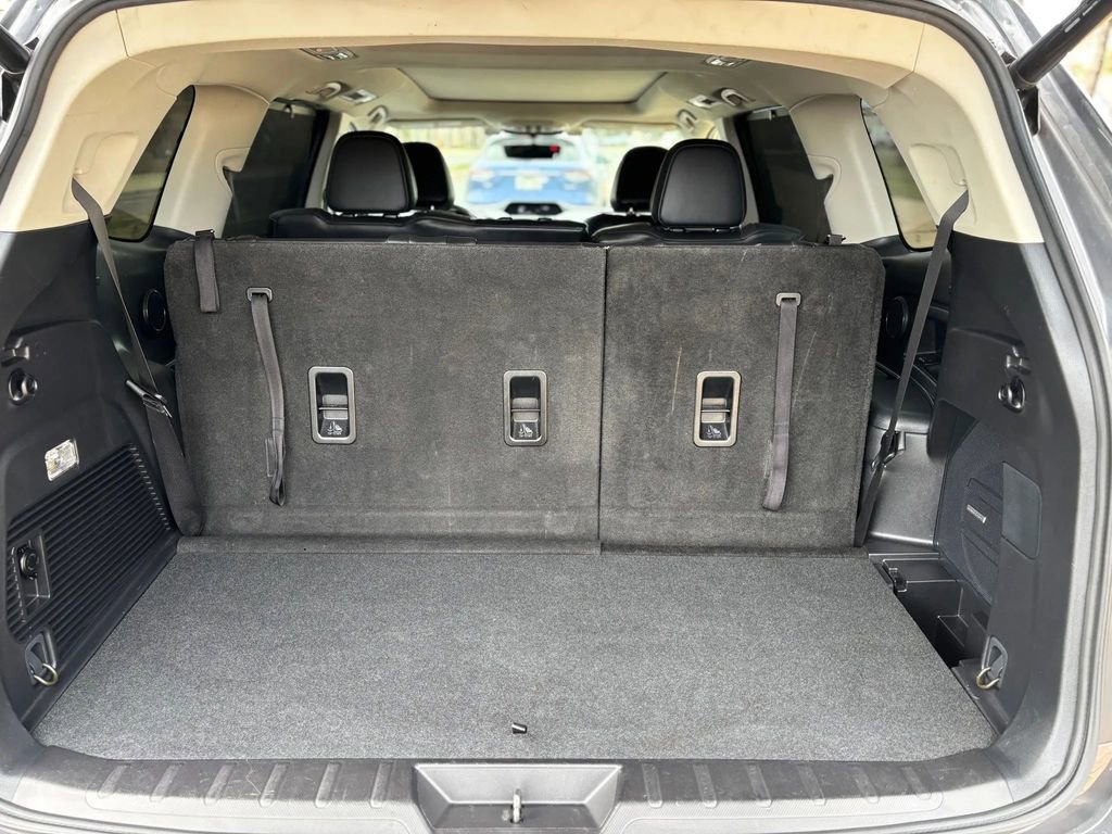 Used 2020 Subaru Ascent Limited w/ Technology Package image 19