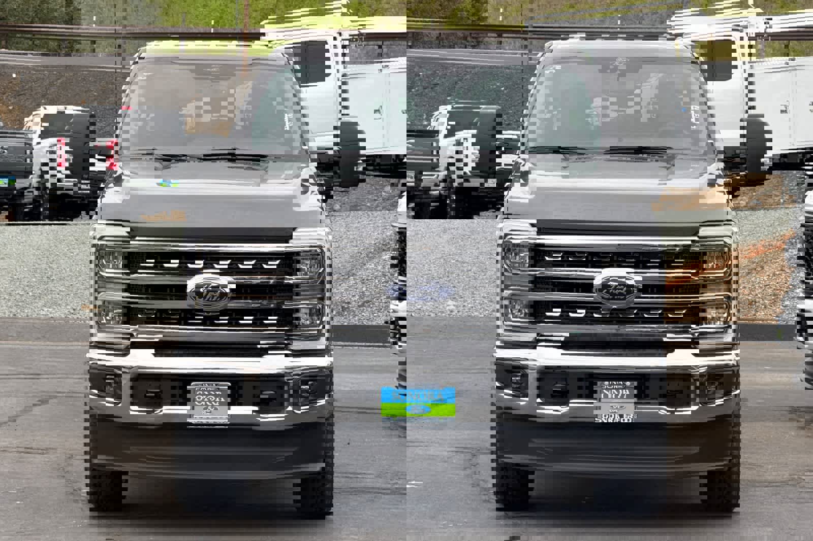 New 2026 Ford F250 XLT w/ XLT Premium Package image 3