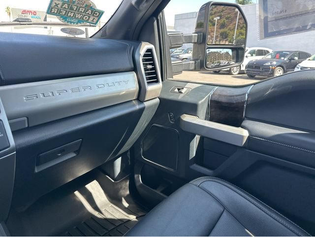 Used 2022 Ford F250 Lariat w/ Lariat Ultimate Package AWD/4WD image 7