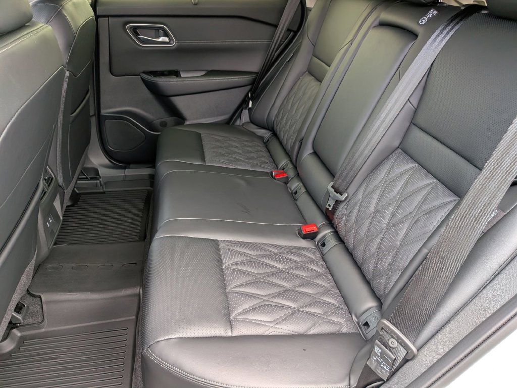 New 2026 Nissan Rogue Platinum AWD/4WD image 30