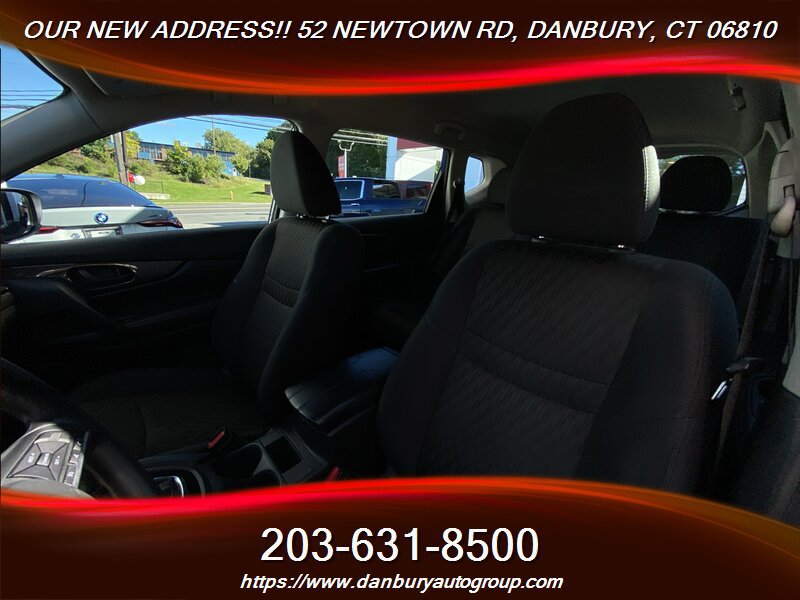 Used 2020 Nissan Rogue S AWD/4WD image 11
