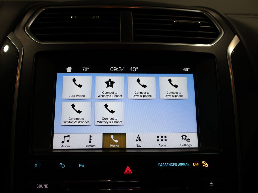 Used 2017 Ford Explorer Platinum image 27