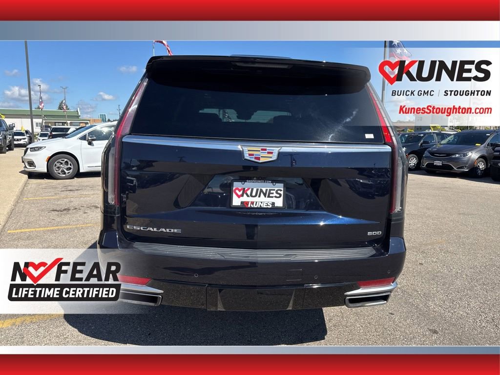 Used 2023 Cadillac Escalade Premium Luxury Platinum w/ Heavy-Duty Trailer Package image 10