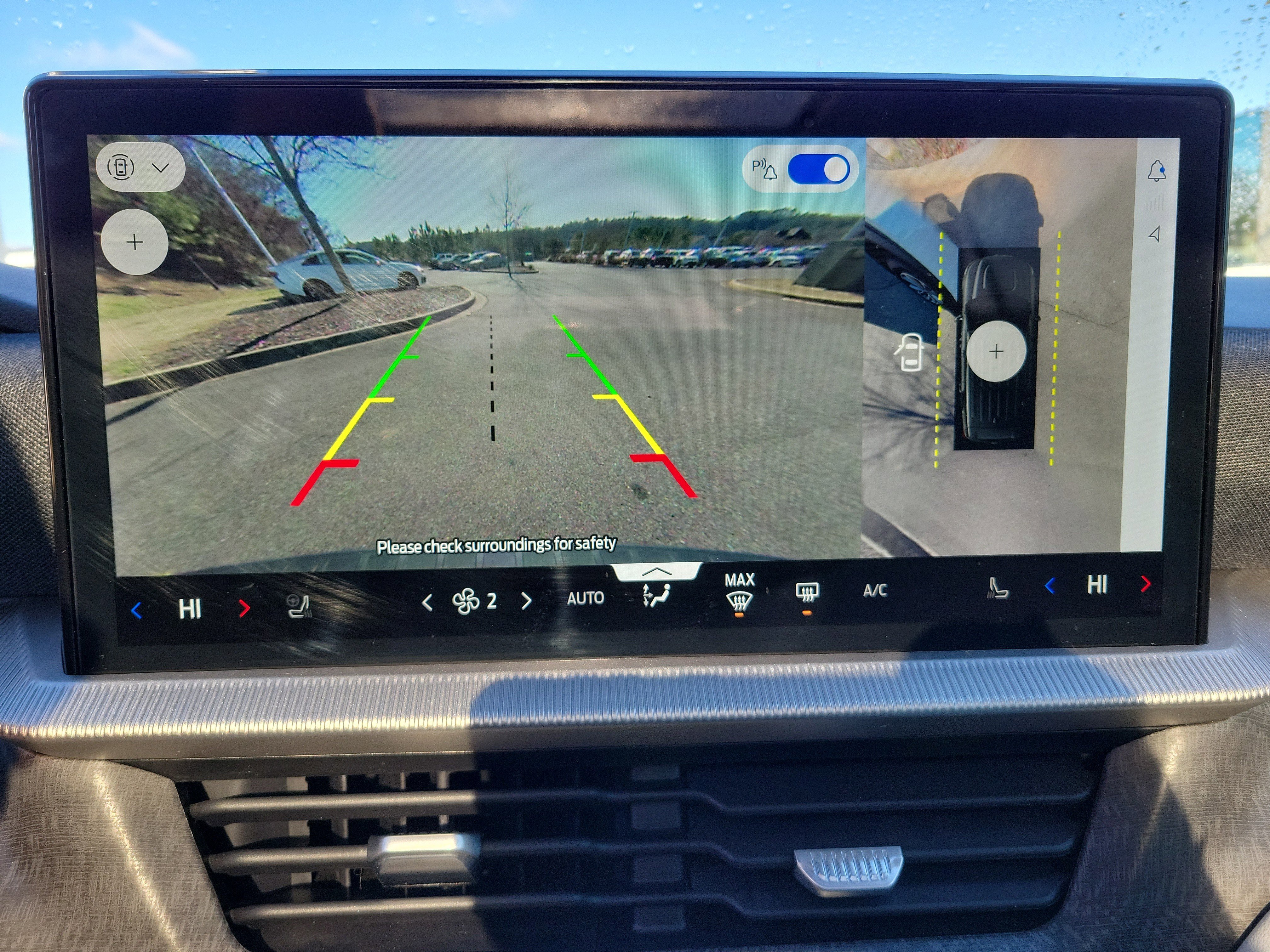 Used 2025 Ford Explorer Platinum w/ Ultimate Package image 10