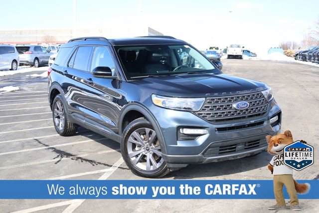 Used 2023 Ford Explorer XLT w/ Equipment Group 202A image 2