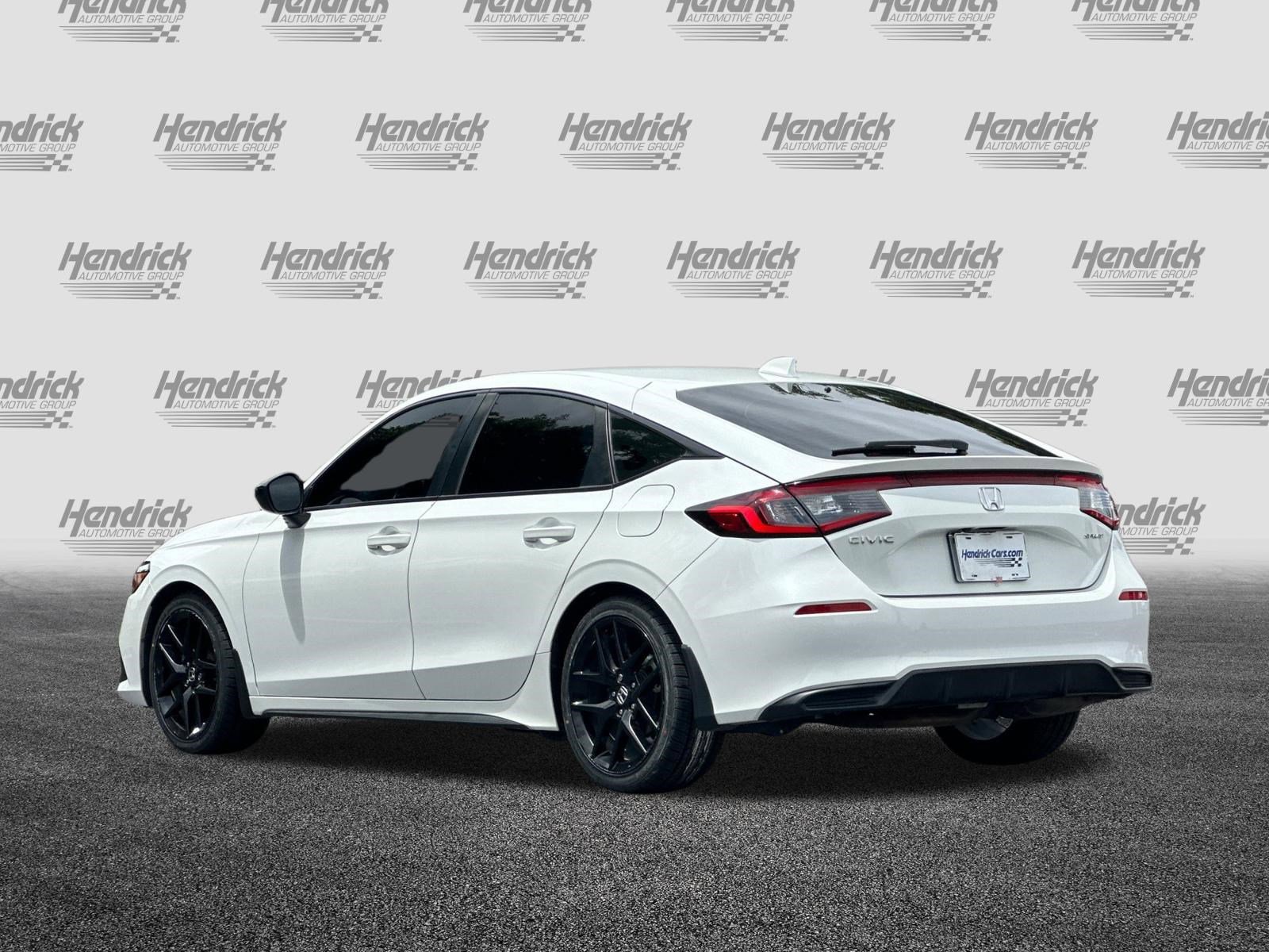 Used 2023 Honda Civic Sport image 7
