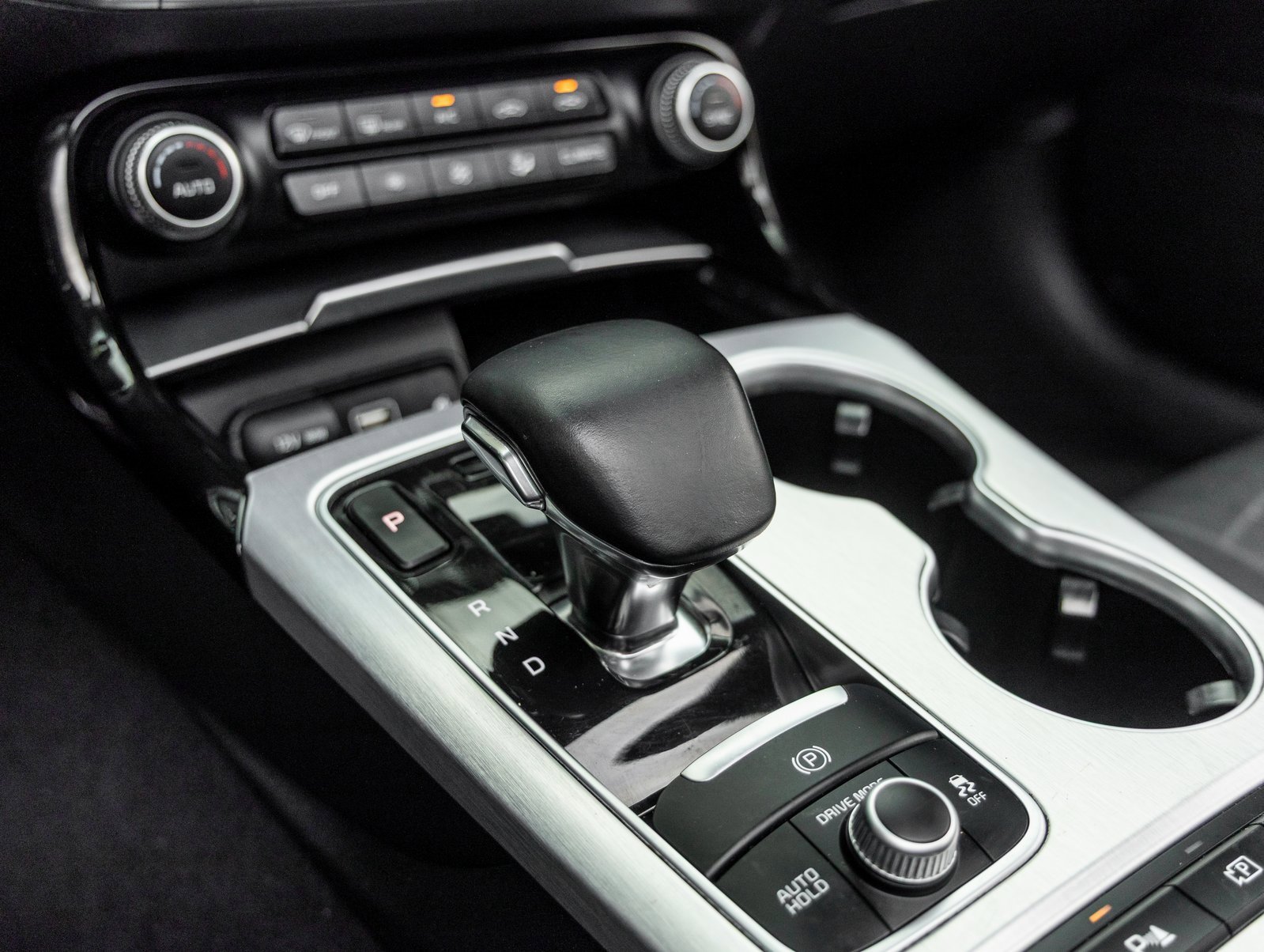 Used 2022 Kia Stinger GT2 image 31