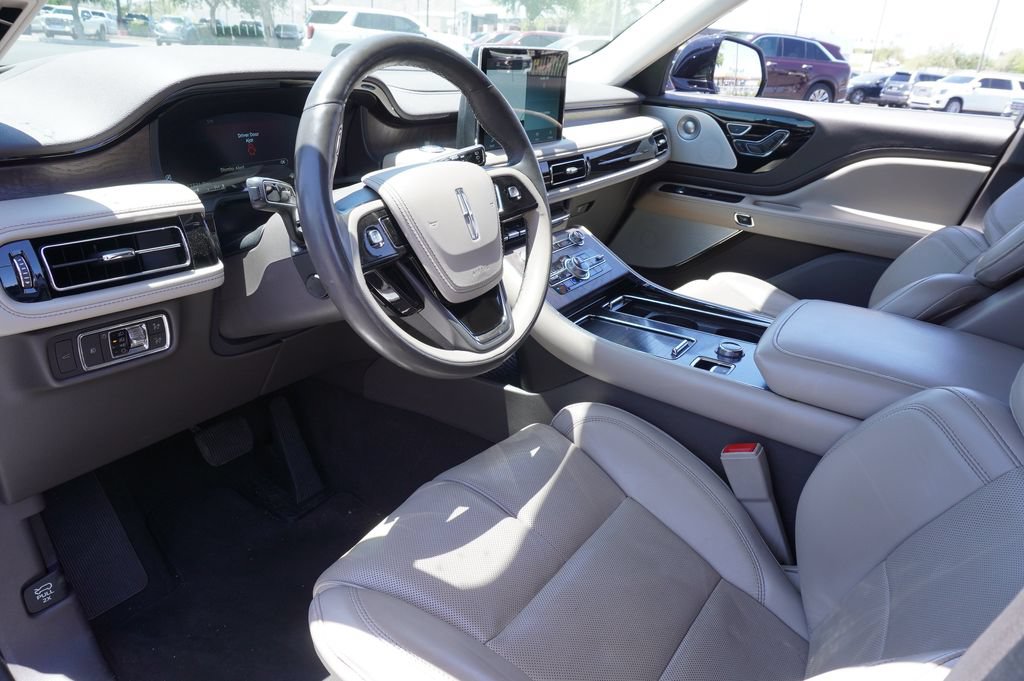 Used 2021 Lincoln Aviator Reserve w/ Equipment Group 202A AWD/4WD image 18