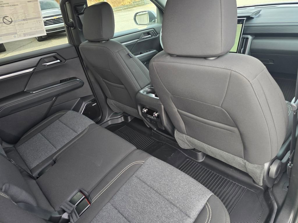 New 2026 GMC Acadia Elevation image 28