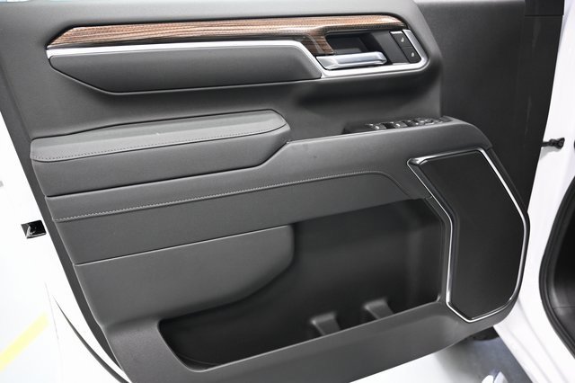 New 2026 Chevrolet Silverado 2500 LT w/ Z71 Chrome Sport Edition image 24