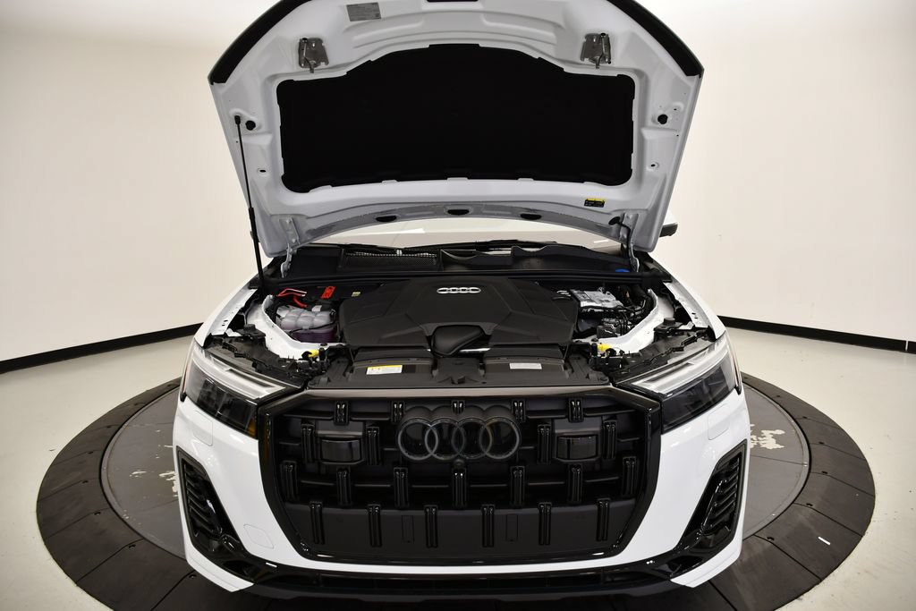 Used 2026 Audi Q7 3.0T Premium Plus w/ Premium Plus Package AWD/4WD image 12