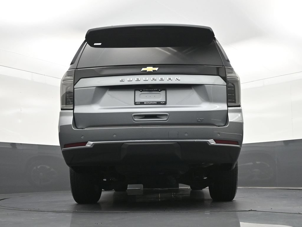 Used 2025 Chevrolet Suburban LT w/ Comfort Package RWD image 28