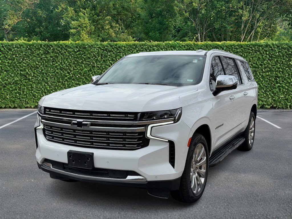 Used 2021 Chevrolet Suburban Premier w/ Premium Package image 6