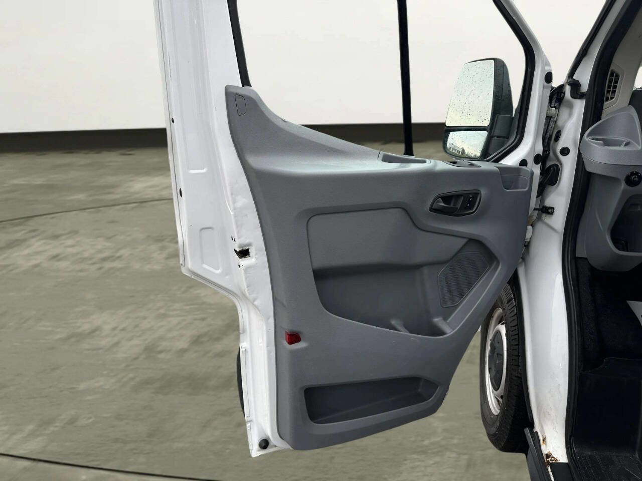 Used 2015 Ford Transit 250 148 Medium Roof w/ Interior Upgrade Package image 11