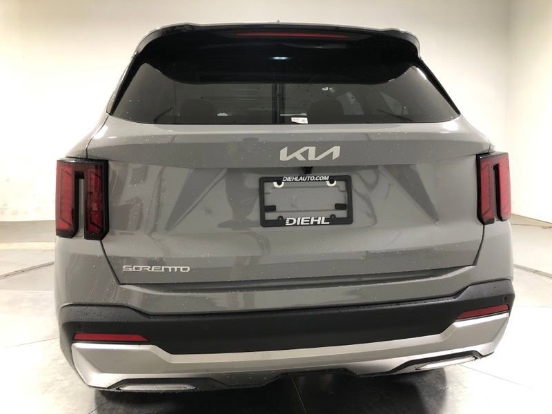 New 2026 Kia Sorento S w/ S Panoramic Sunroof Package image 6