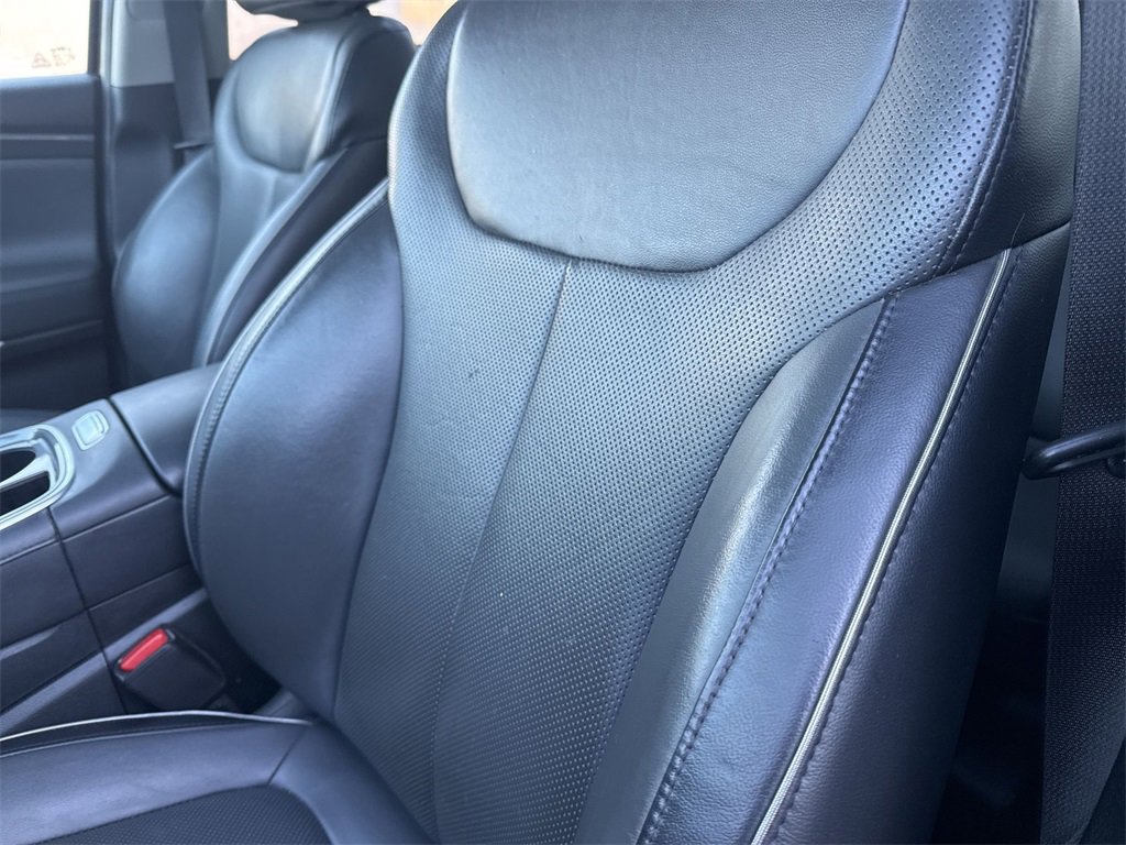 Used 2022 Hyundai Santa Fe SEL w/ Convenience + Premium Package image 9