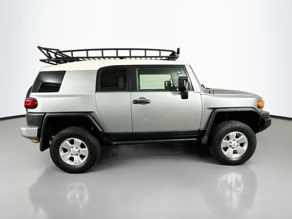 Used 2010 Toyota FJ Cruiser 4WD image 4