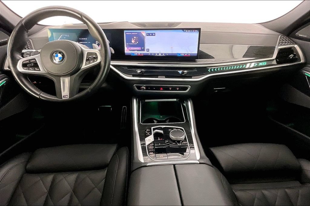 Used 2025 BMW X6 xDrive40i w/ Climate Comfort Package AWD/4WD image 17