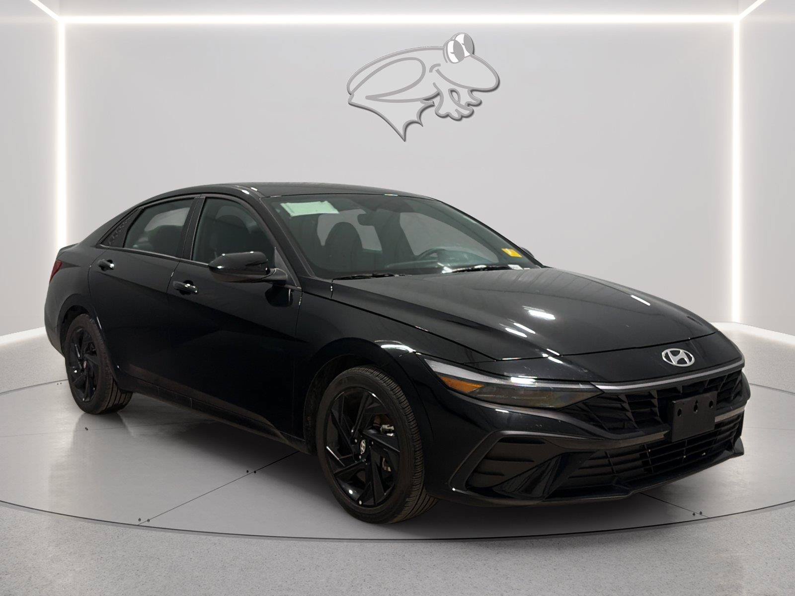 Used 2026 Hyundai Elantra Sport FWD image 7