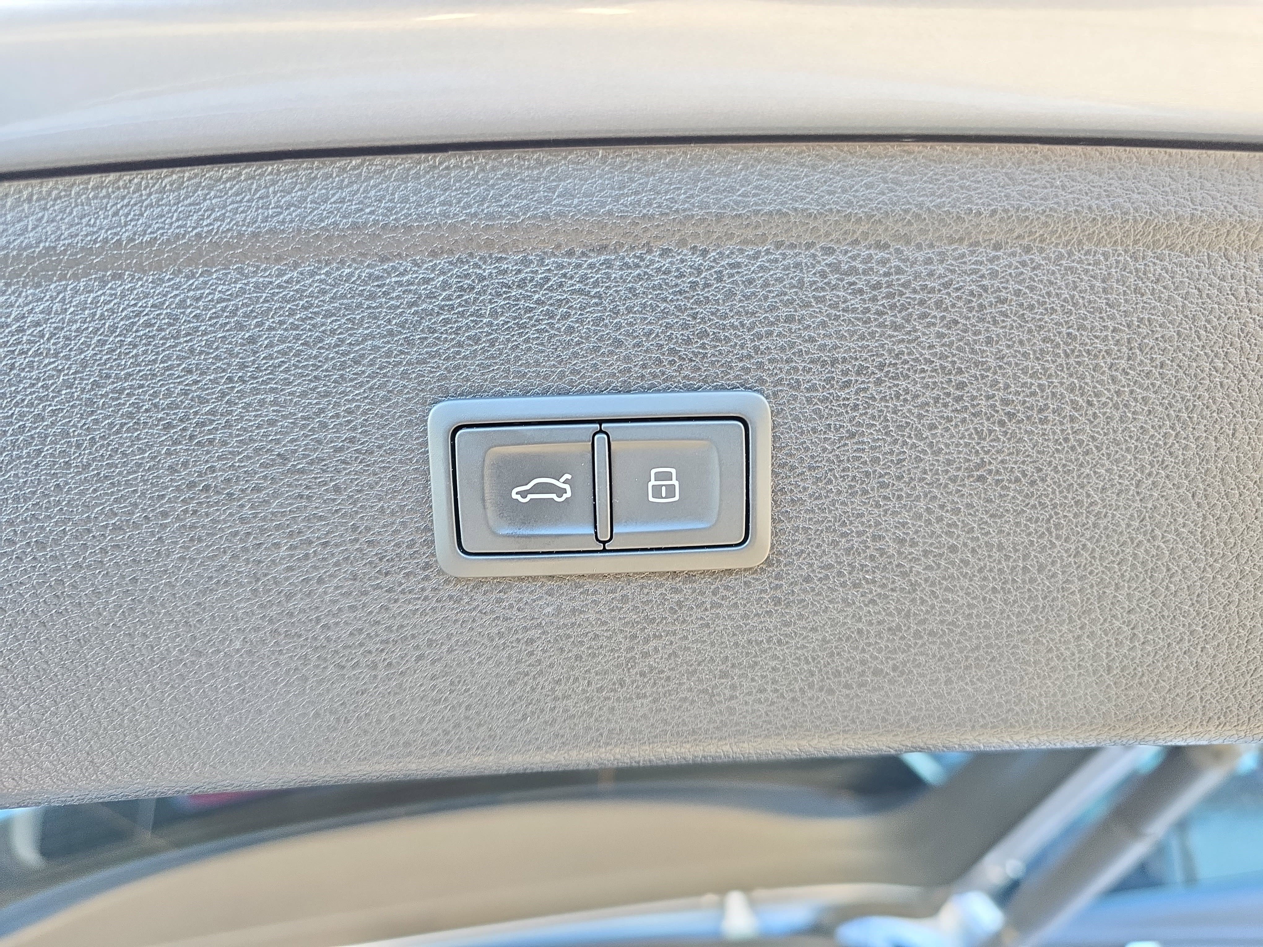 Certified 2024 Audi Q5 2.0T Premium Plus image 14