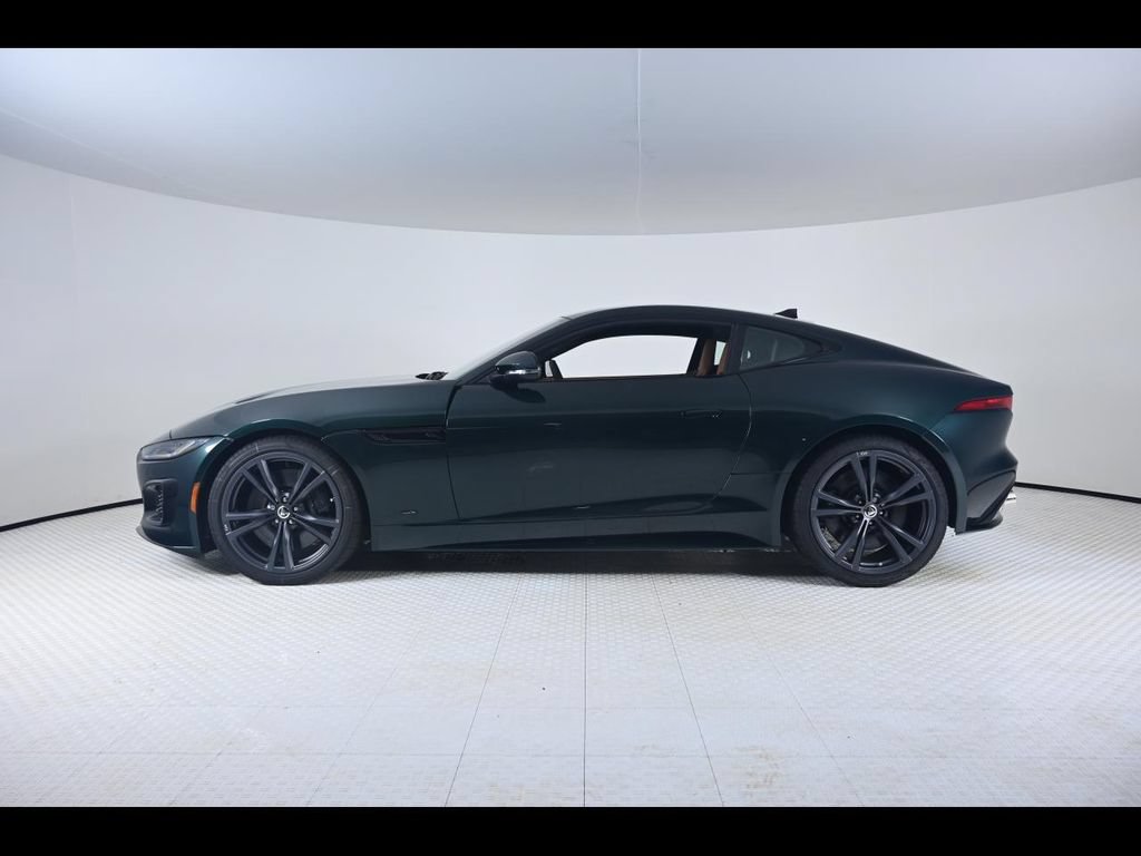 Used 2024 Jaguar F-TYPE R AWD/4WD image 2
